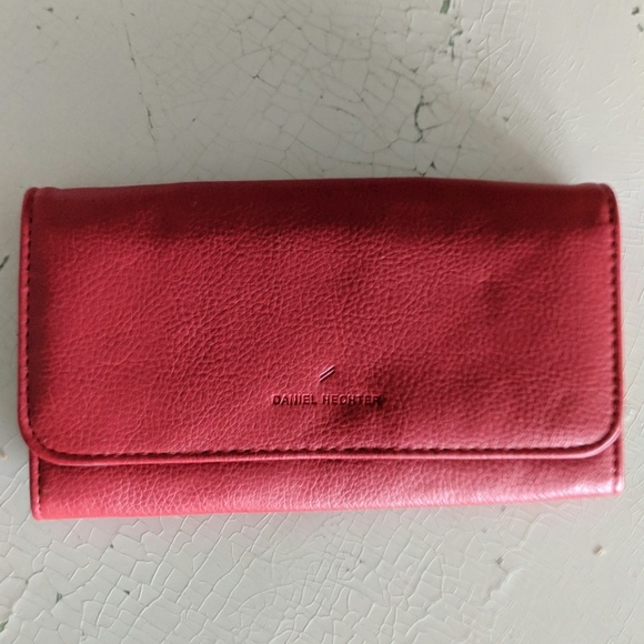 daniel hechter bags